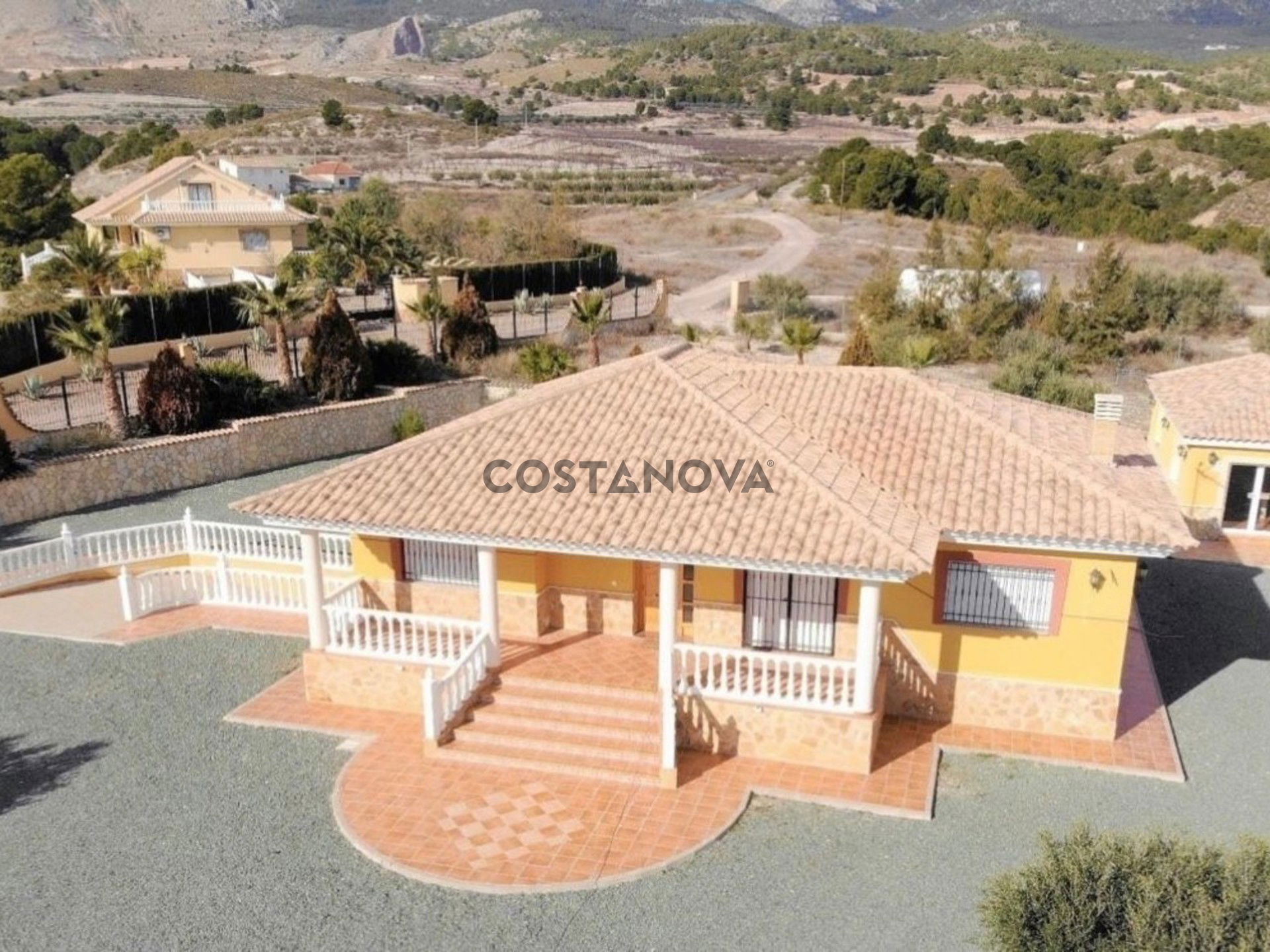 Villa in Fontanares, Lorca