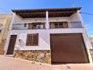 Town house in Turre