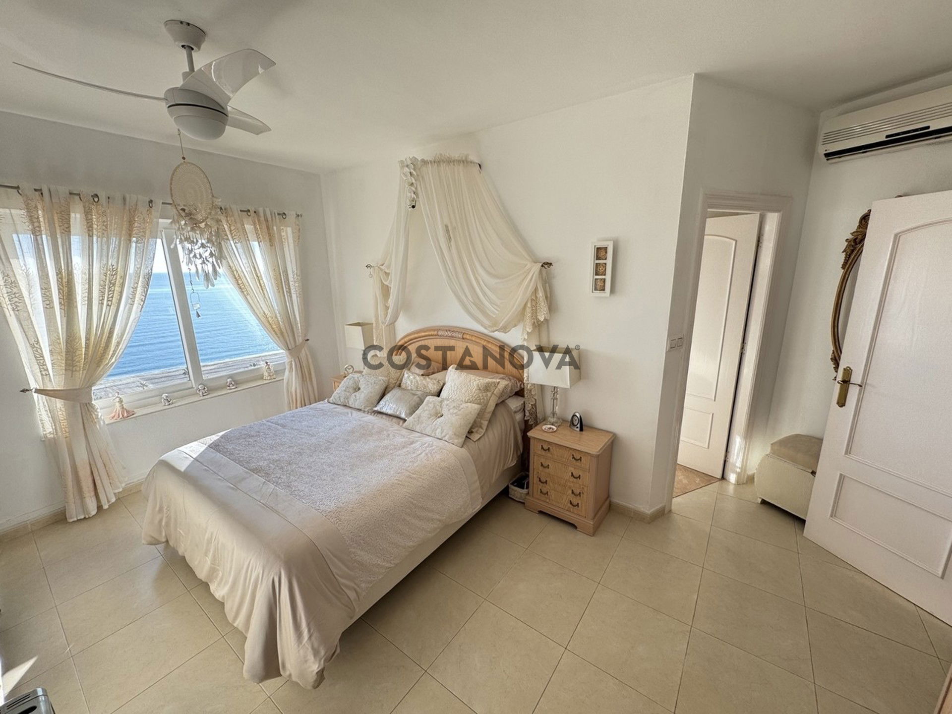 Villa in Ventanicas-el Cantal, Mojacar