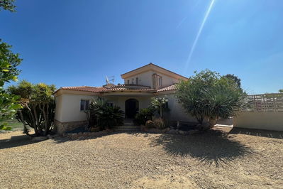 Villa in Vera
