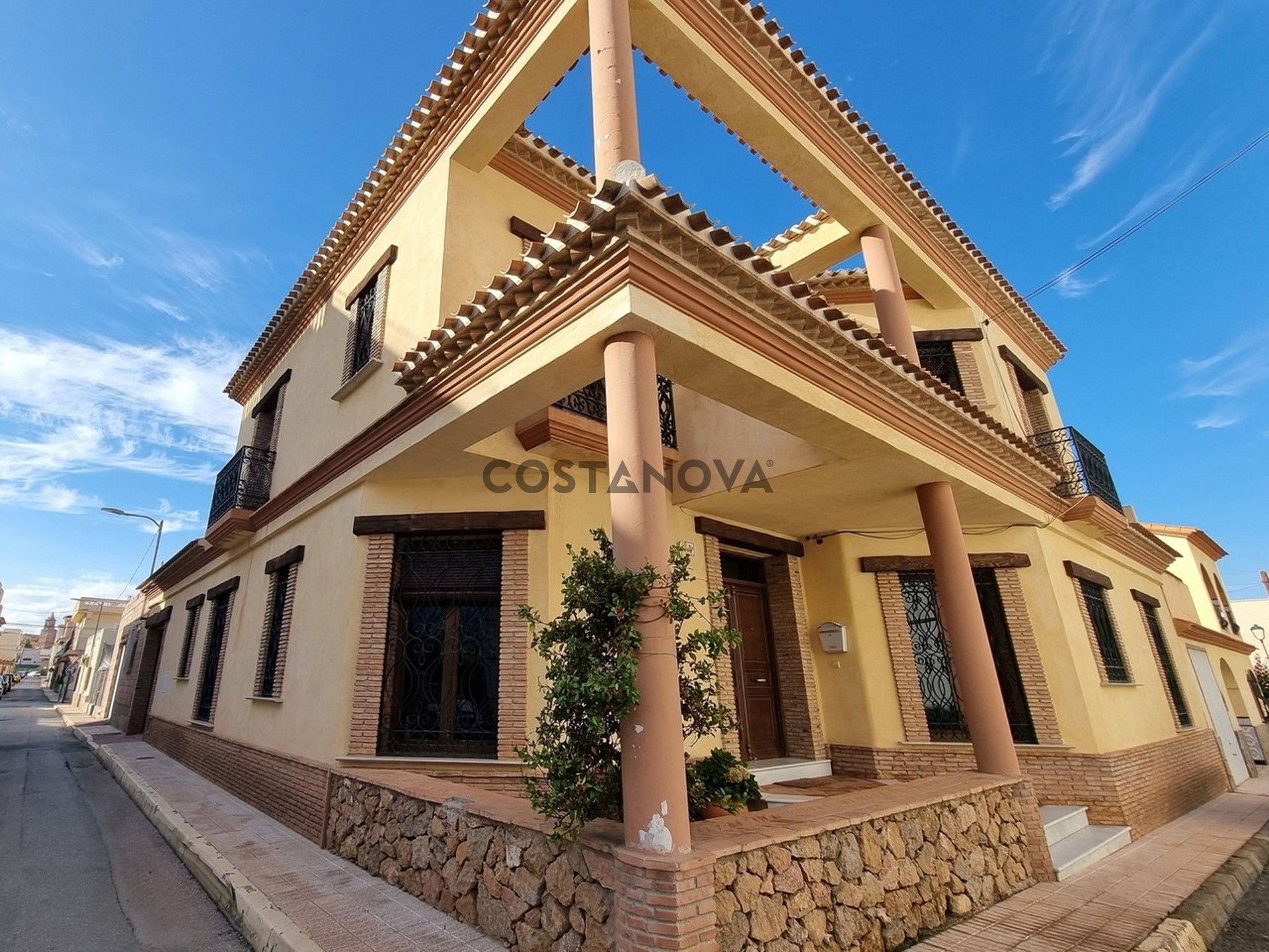 Villa in Turre