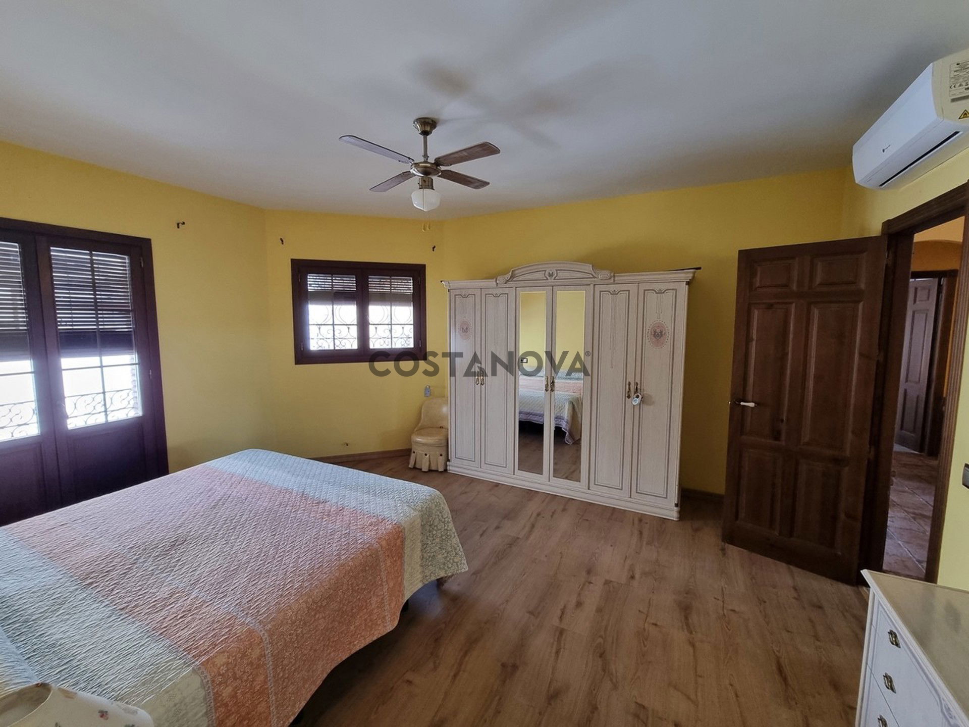 Villa in Turre