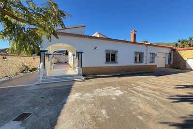 Villa in Cantoria