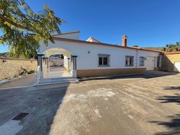 Villa in Cantoria