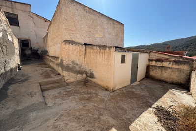 House in Tahal