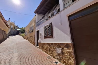 Town house in Turre