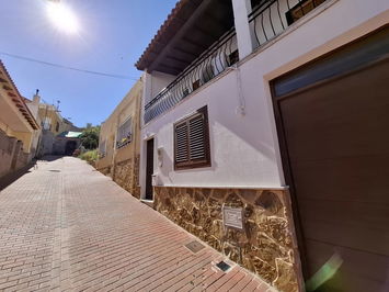 Town house in Turre