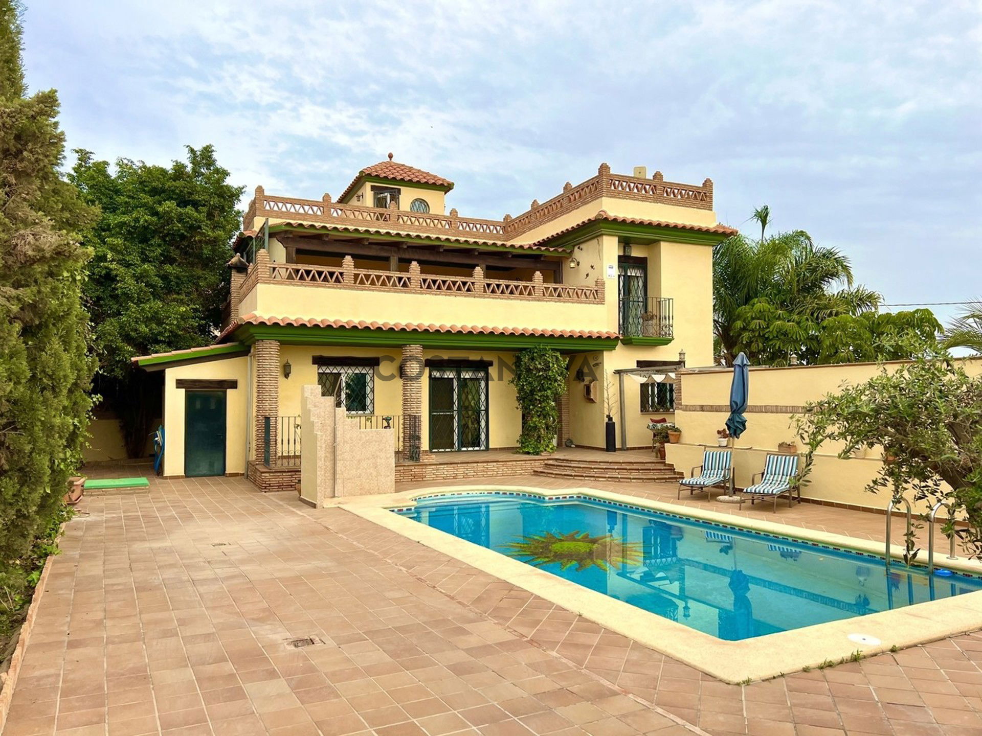 Villa in Burjulú