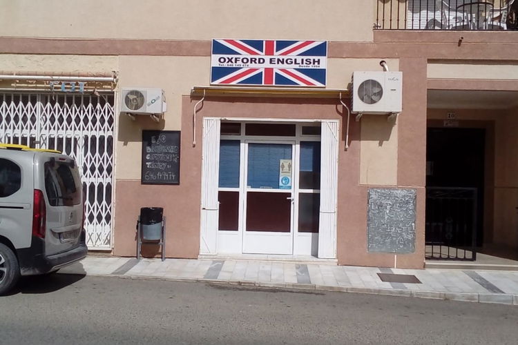 Commercial property in Macael