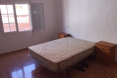 Town house in Turre
