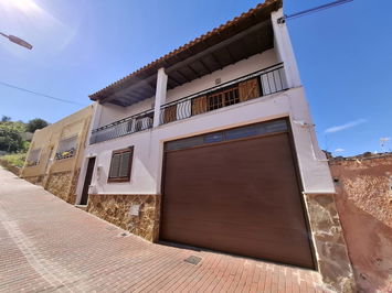 Town house in Turre