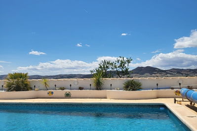 Villa in Puerto Lumbreras