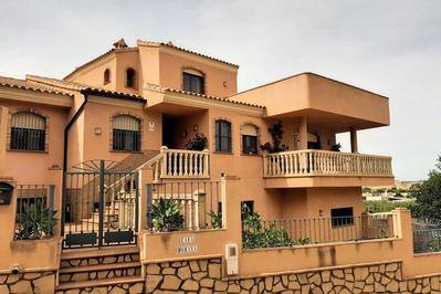 Villa in Turre