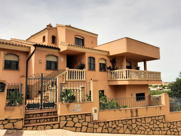Villa in Turre