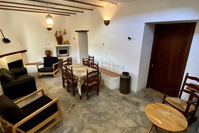 Country house in Taberno