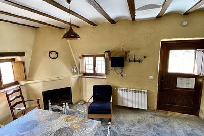 Country house in Taberno