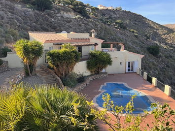 Villa in Bédar