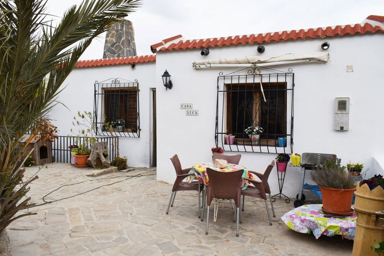 Land huis in El Peñón Bajo, Oria