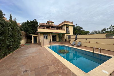 Villa in Burjulú