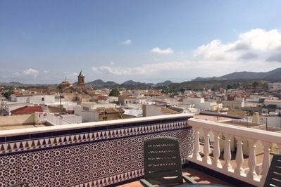 Town house in Turre