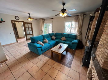 Villa in Burjulú
