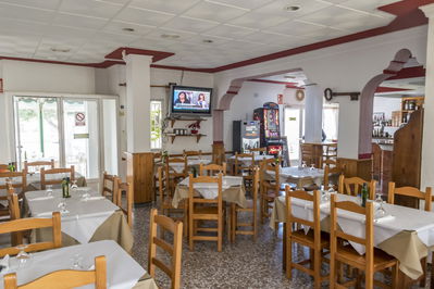 Commercial property in Vera