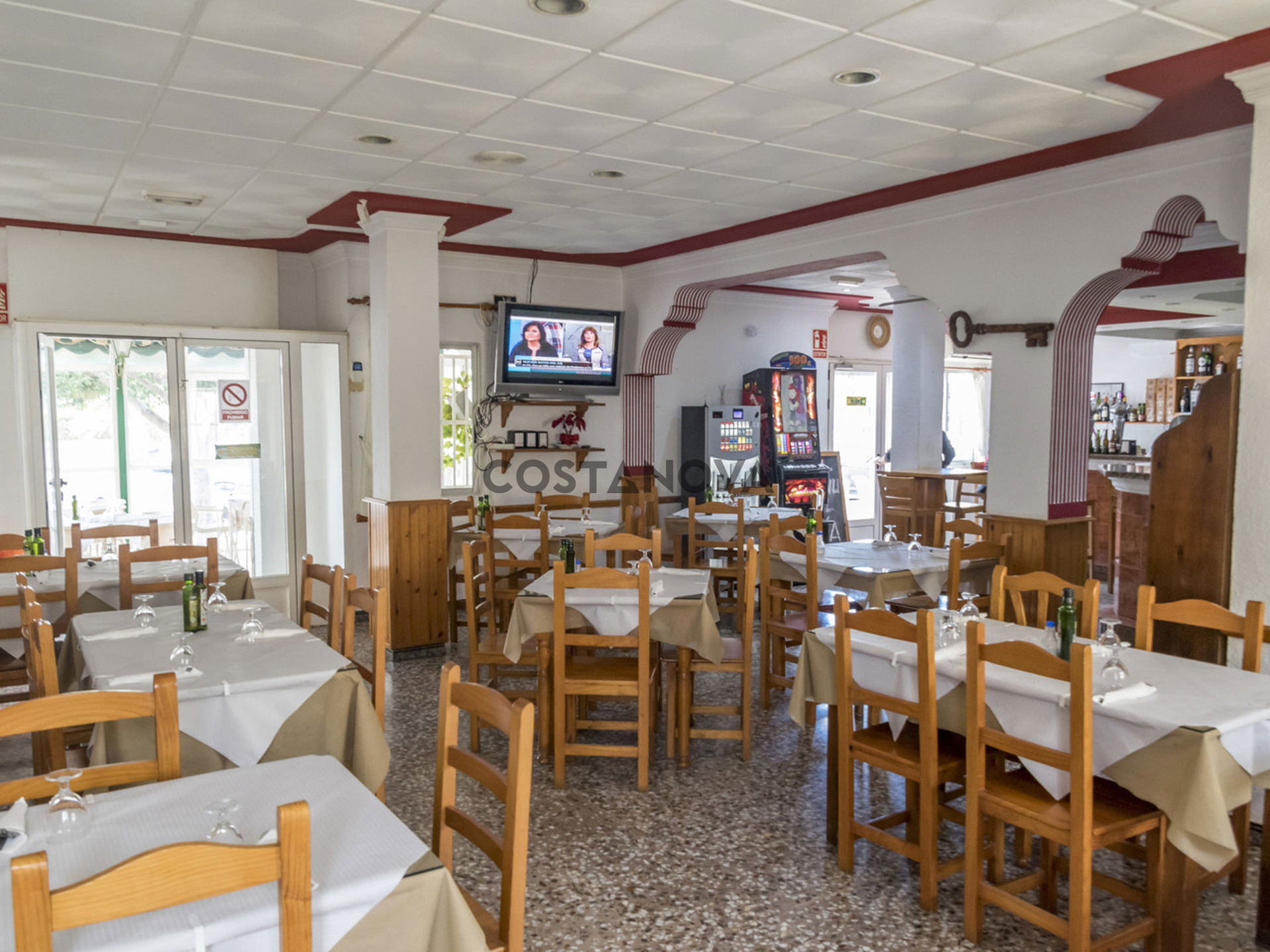 Commercial property in Vera