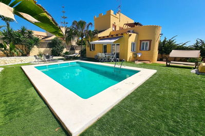 Villa in Vera