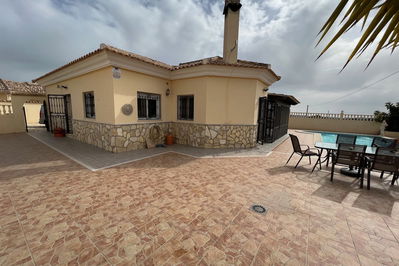 Villa in Arboleas