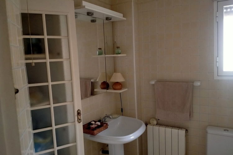 Town house in Baza