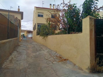 Town house in Baza