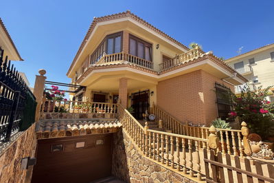 Villa in Huércal-Overa