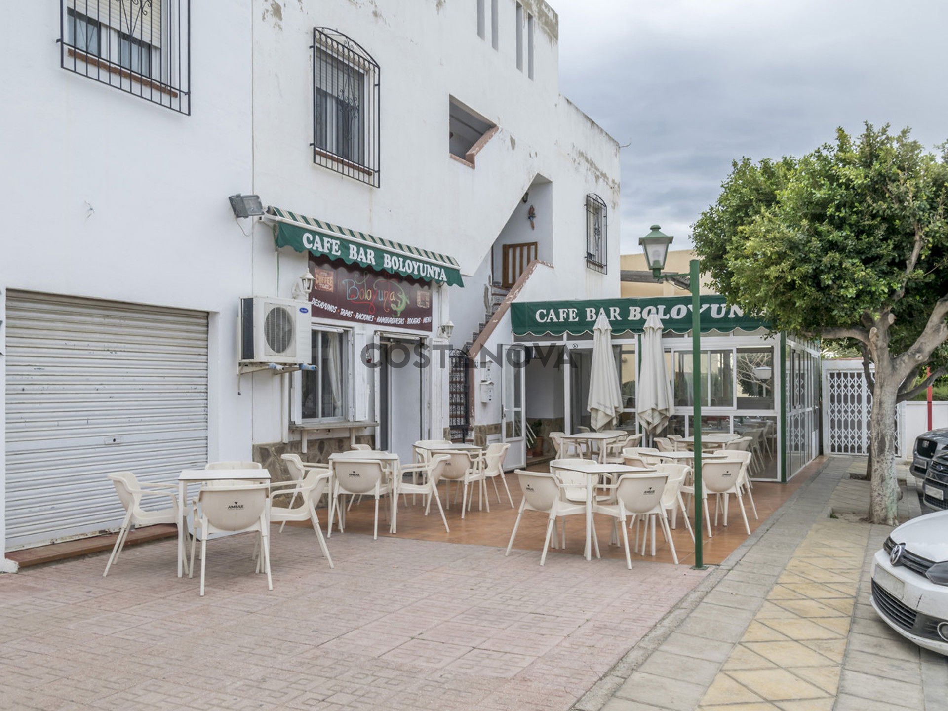 Commercial property in Vera