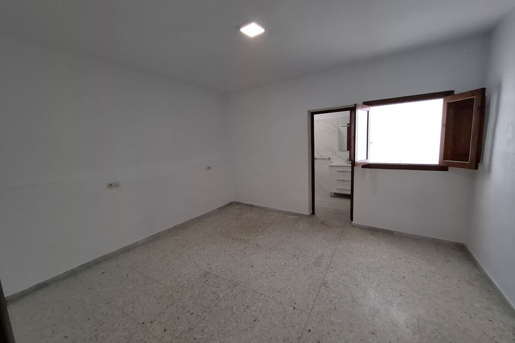 Town house in Turre
