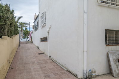 Commercial property in Vera