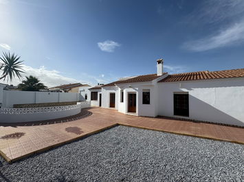 Villa in Arboleas