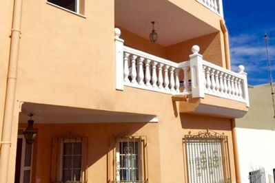 Town house in Turre