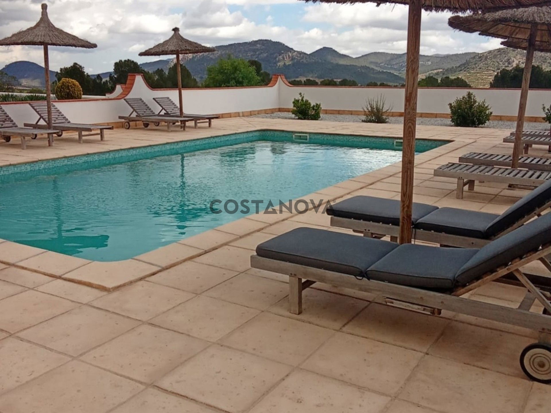 Country house in Chirivel