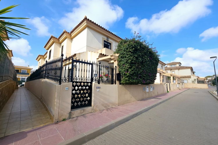 Villa in Vera