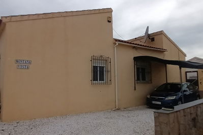 Villa in La Perla, Arboleas
