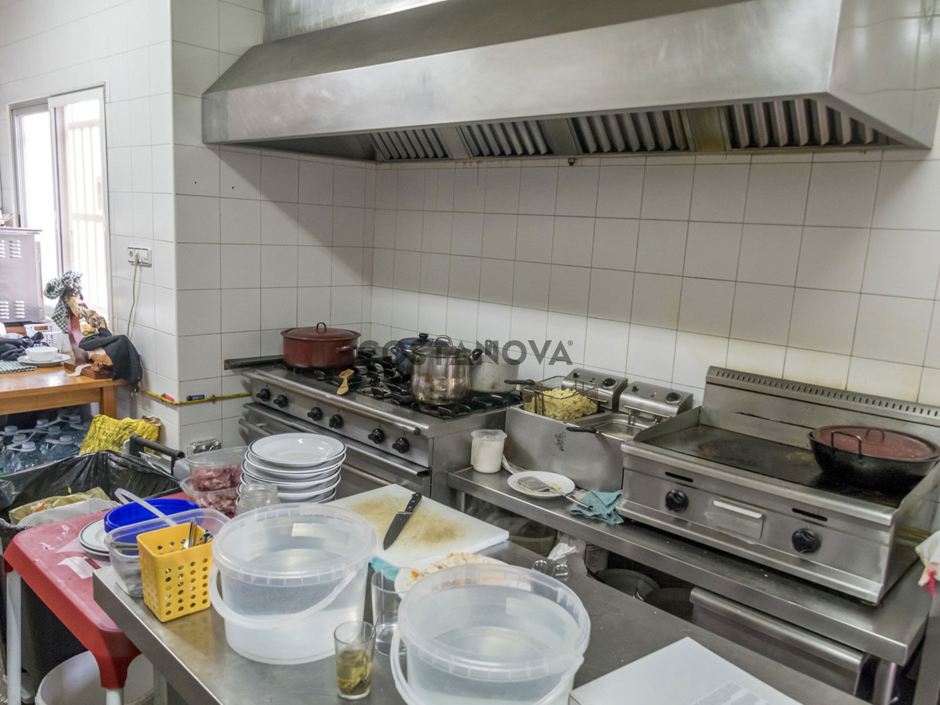 Commercial property in Vera