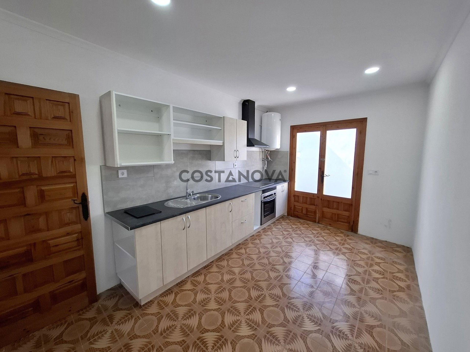 Town house in Turre
