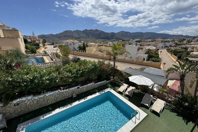 Villa in Turre