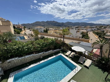 Villa in Turre